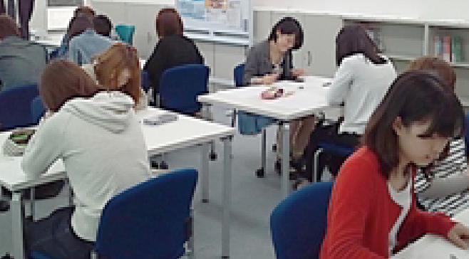 採用試験対策の実施
