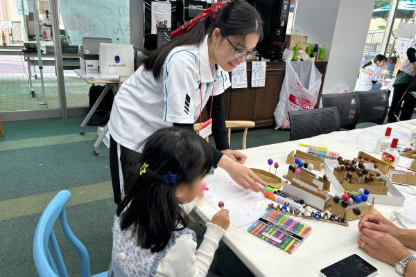 【こども教育学科】健康ふれあいフェスタ　「ときわの森　つくってあそぼうのコーナー」