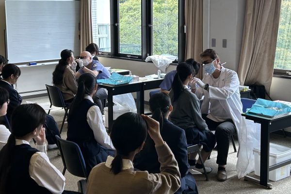 【口腔保健学科】「令和６年度神戸常盤女子高等学校　歯科健診」