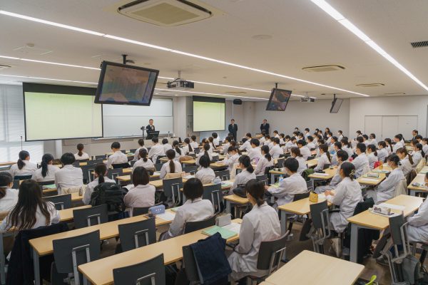 【医療検査学科】医療検査学科3年生が臨地実習へ向かいました