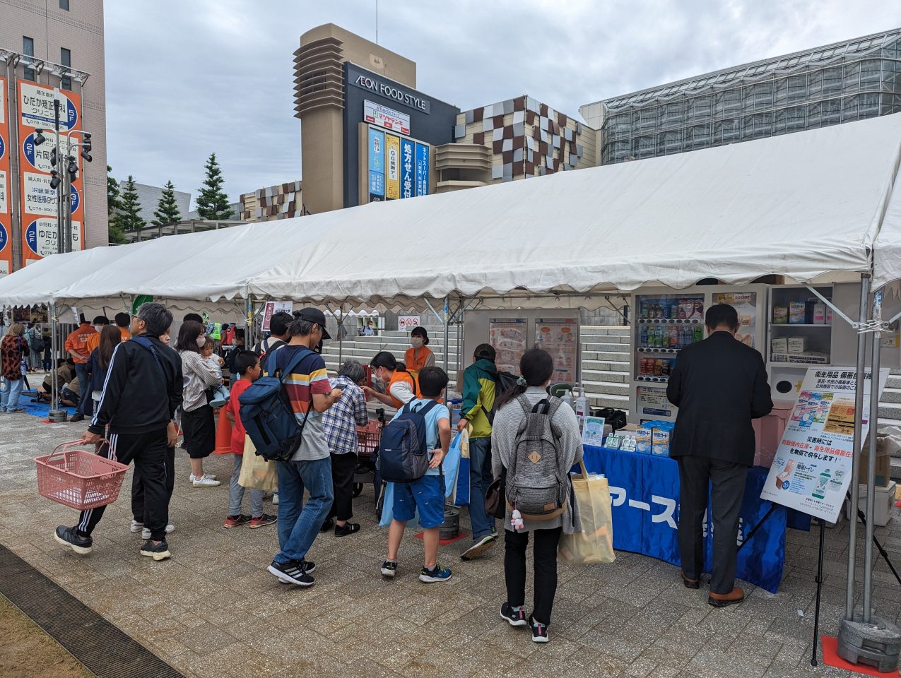【口腔保健学科】オーラルヘルスアッププロジェクトが「いつものもしもCARAVAN神戸」に出展しました