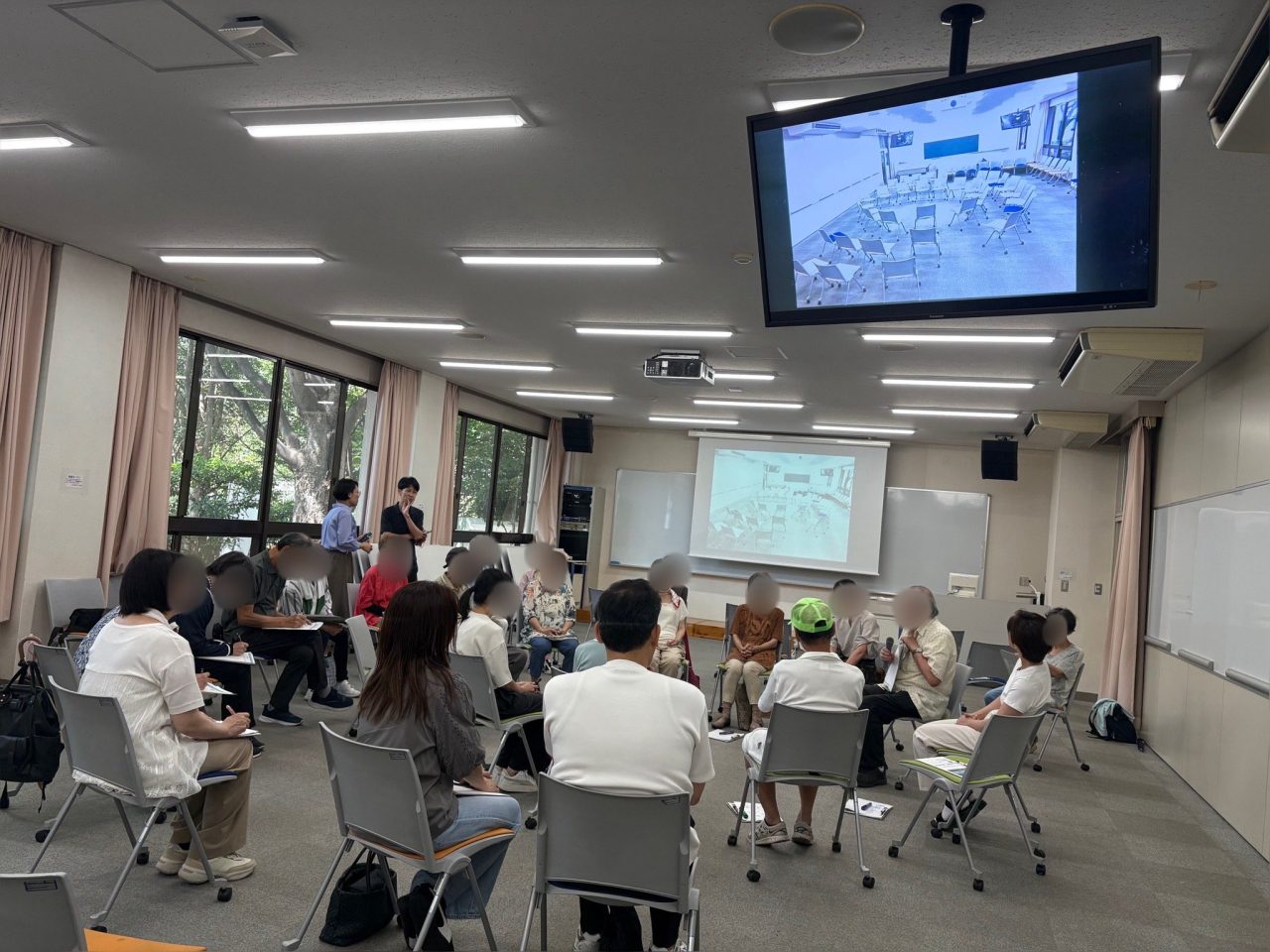 【地域交流センター】公開講座「哲学対話から学ぶ、「考える」ことの面白さ」を学内で開催しました