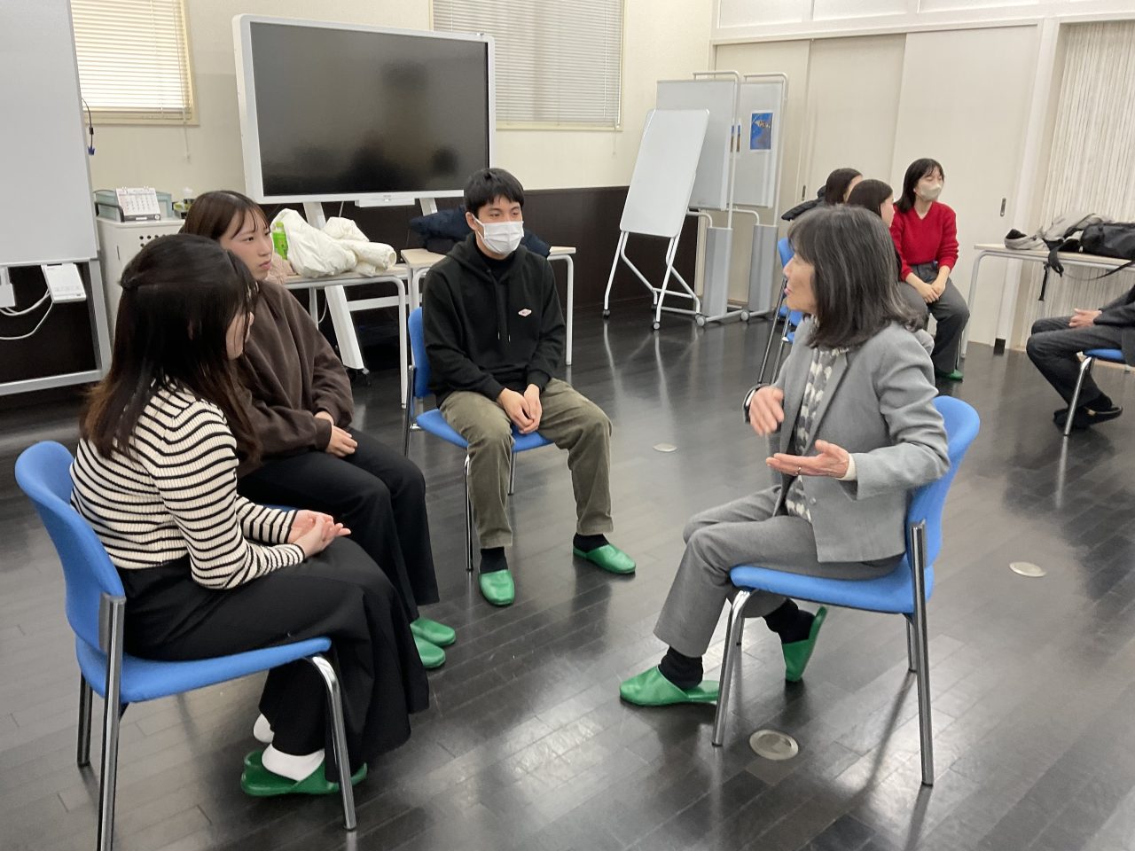 【こども教育学科】「授業づくり、働き方…ぶっちゃけどう?3年生と先生との本音トーク!」