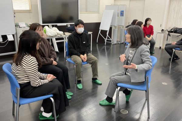 【こども教育学科】「授業づくり、働き方…ぶっちゃけどう？3年生と先生との本音トーク！」