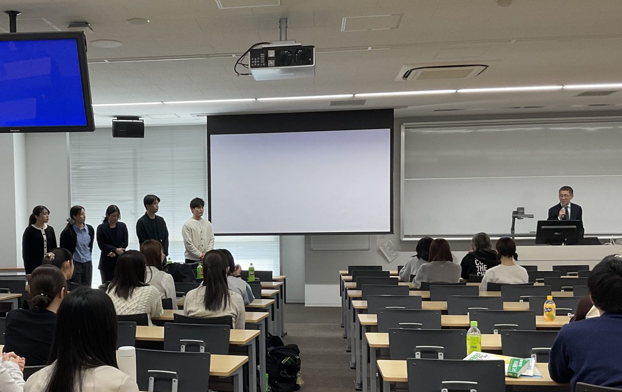 【医療検査学科】卒業生が授業に登場！リアルな仕事の話を聞きました