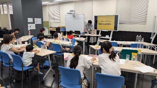【地域交流センター】公開講座「夏休み親子防災教室」をKITで開催しました