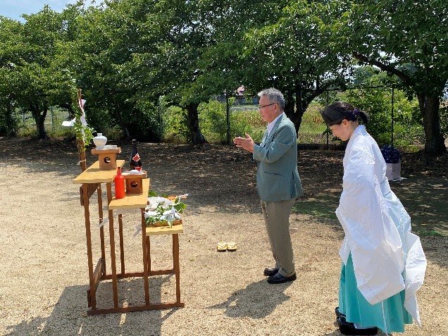 神戸常盤大学グラウンドにて清祓いの儀を執り行いました