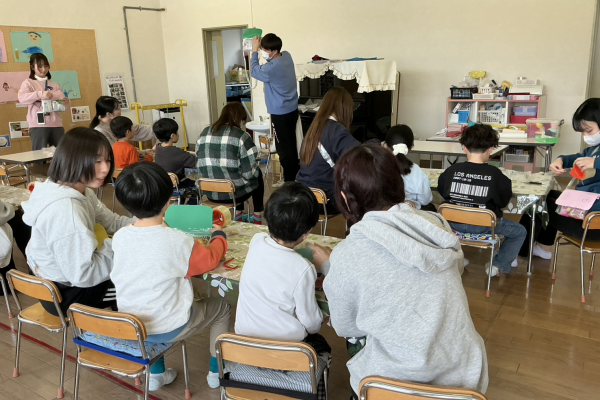 附属ときわ幼稚園で「防災お菓子ポシェット」づくりを実施しました