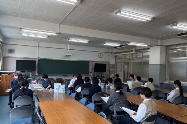 【口腔保健学科】「神戸常盤大学歯科診療所は高校歯科健診の実施に協力しました！」